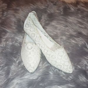 Jeffrey Campbell White Lace Flats